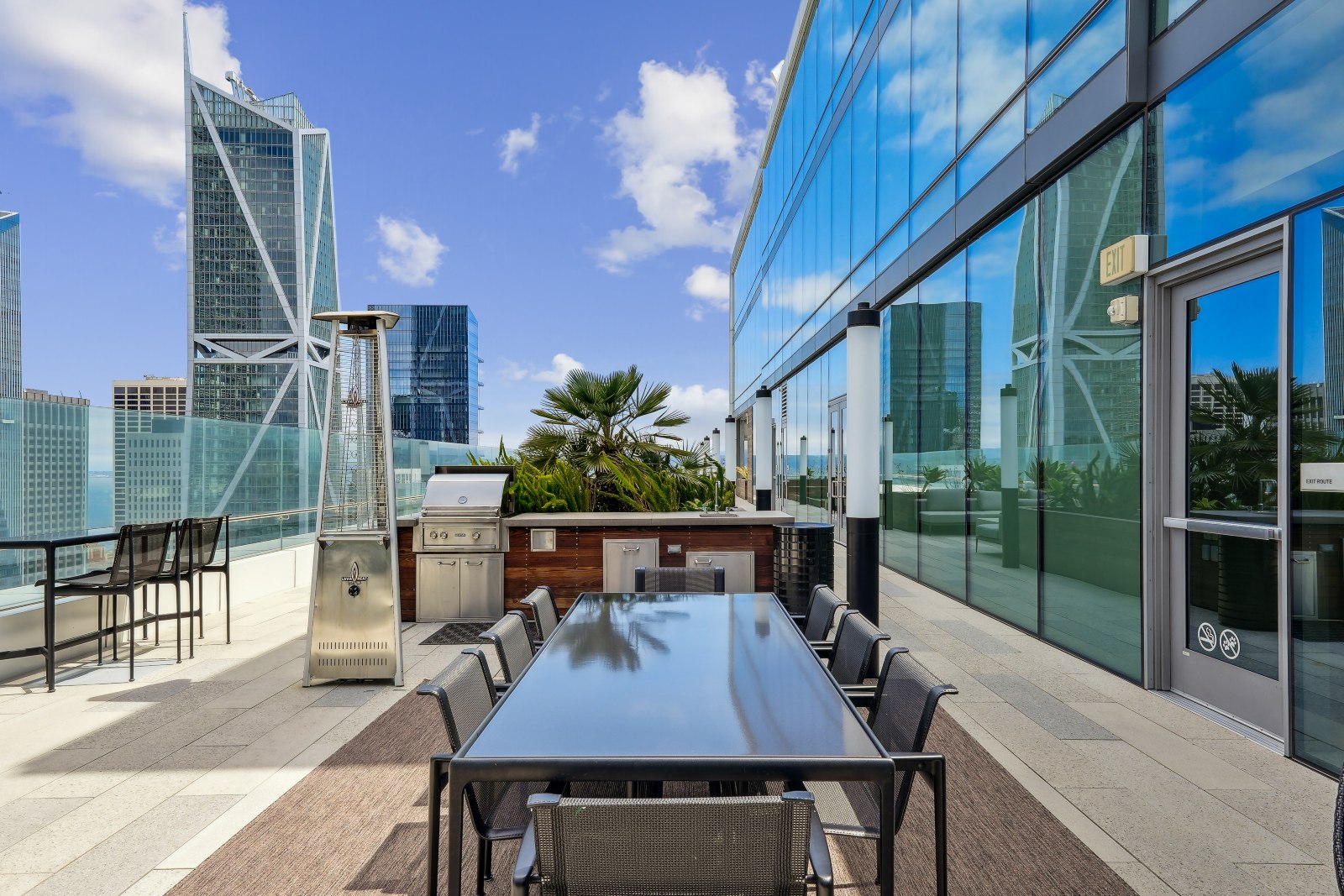 Outdoor Dining Patio